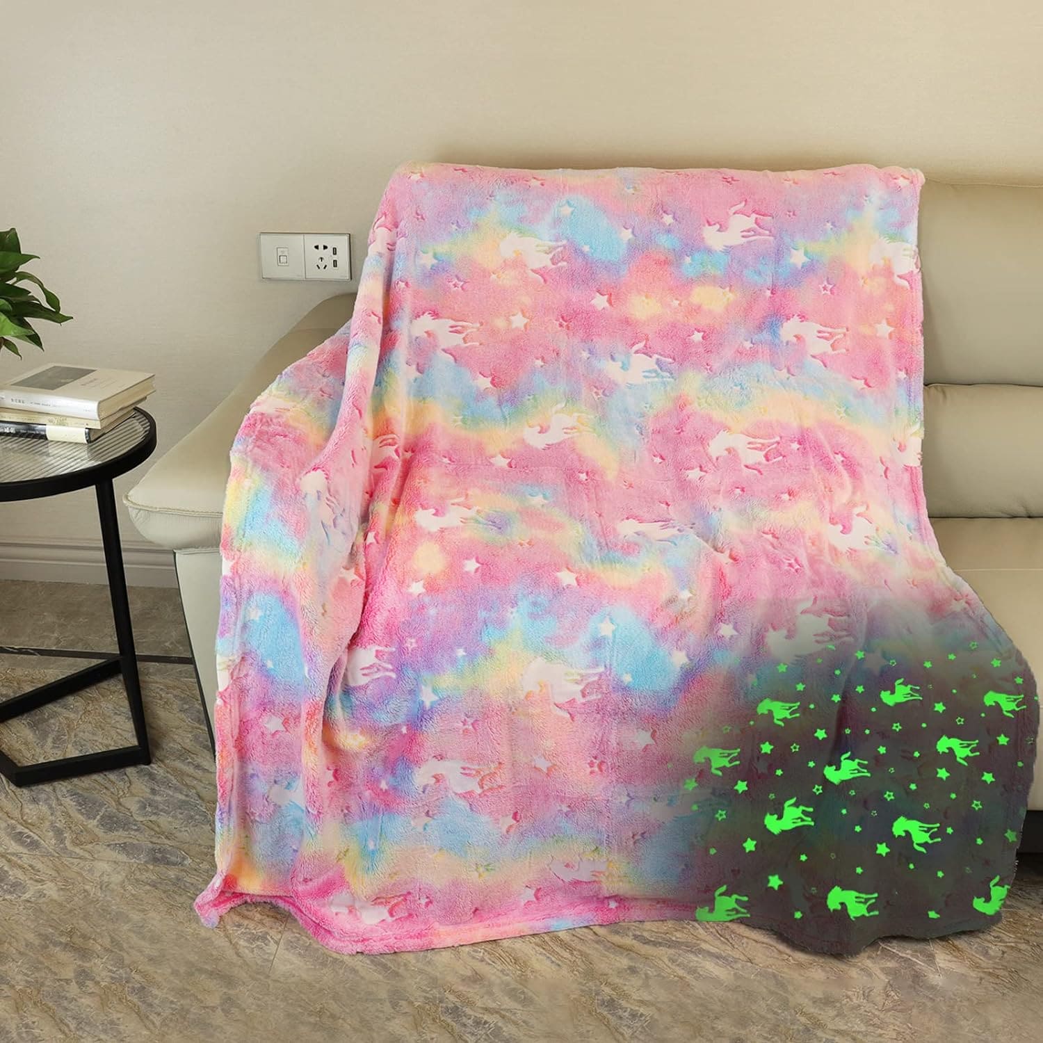 Glow In The Dark Blanket, Luminous Glowing Blanket For Kids, Super Soft Cozy Warm Rainbow Blanket, Unicorns Flannel Throw Blanket, Sleepiwsh Unicorn Kids Glow Throw, Rainbow Blanket Birthday for Toddler Kids, Cozy Soft Fluffy Fleece Nap Sleep Blankets Glow In The Dark Blanket, Luminous Glowing Blanket For Kids, Super Soft Cozy Warm Rainbow Blanket, Unicorns Flannel Throw Blanket, Sleepiwsh Unicorn Kids Glow Throw, Rainbow Blanket Birthday for Toddler Kids, Cozy Soft Fluffy Fleece Nap Sleep Blankets